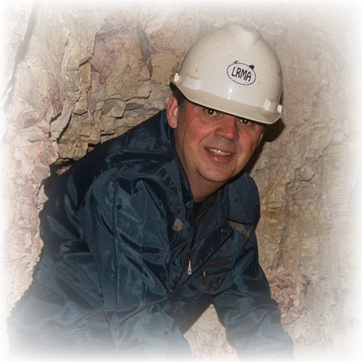 Handbook of Gemmology Podicle